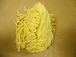 細ちぢれ麺B